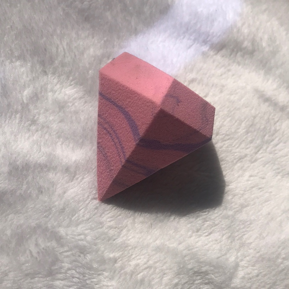 Real Techniques sponge